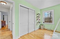 700 Jupiter Road, Weaverville, NC 28787