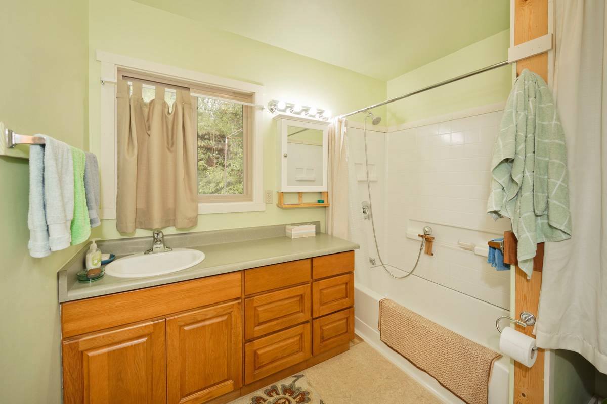 18-2274 Laulea Rd, Volcano, HI 96785