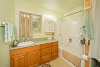 18-2274 Laulea Rd, Volcano, HI 96785