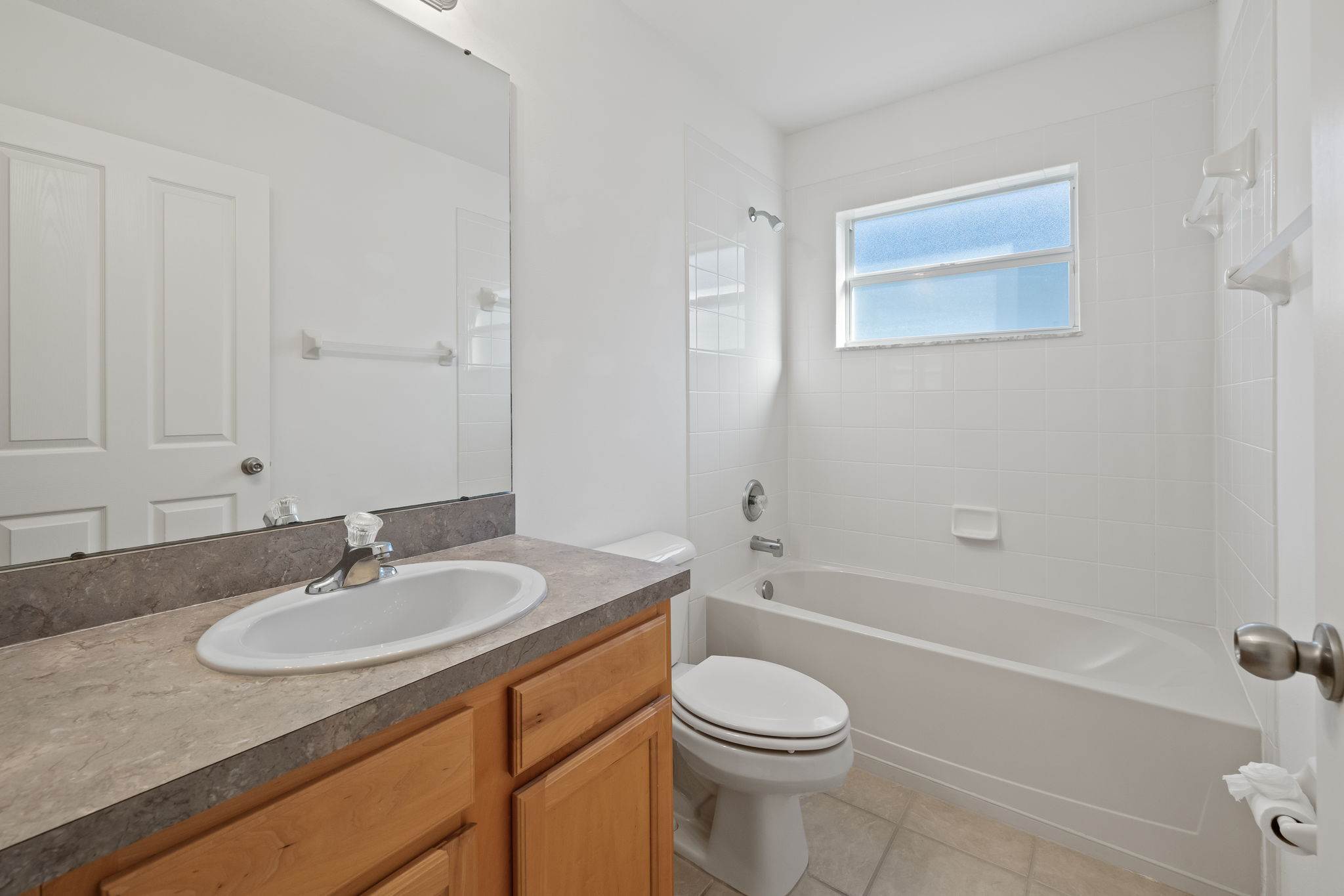 6823 Runner Oak Dr, Wesley Chapel, FL 33545