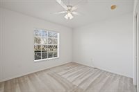 6823 Runner Oak Dr, Wesley Chapel, FL 33545