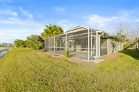 6823 Runner Oak Dr, Wesley Chapel, FL 33545