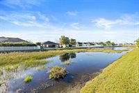 6823 Runner Oak Dr, Wesley Chapel, FL 33545