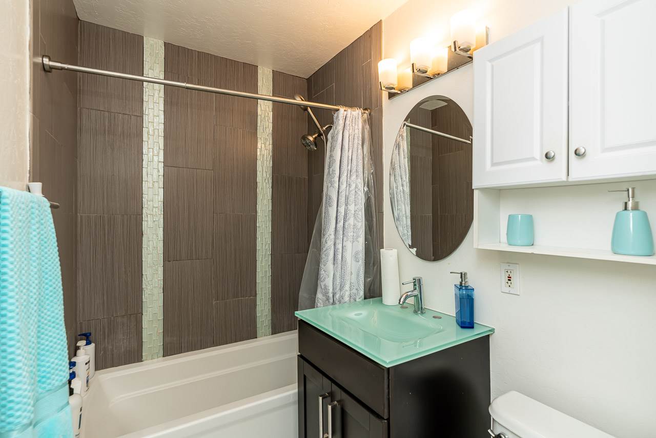 853 Banock St, Spring Valley, CA 91977