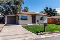 853 Banock St, Spring Valley, CA 91977