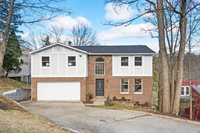 128 Pinewood Dr, South Fayette, PA 15017