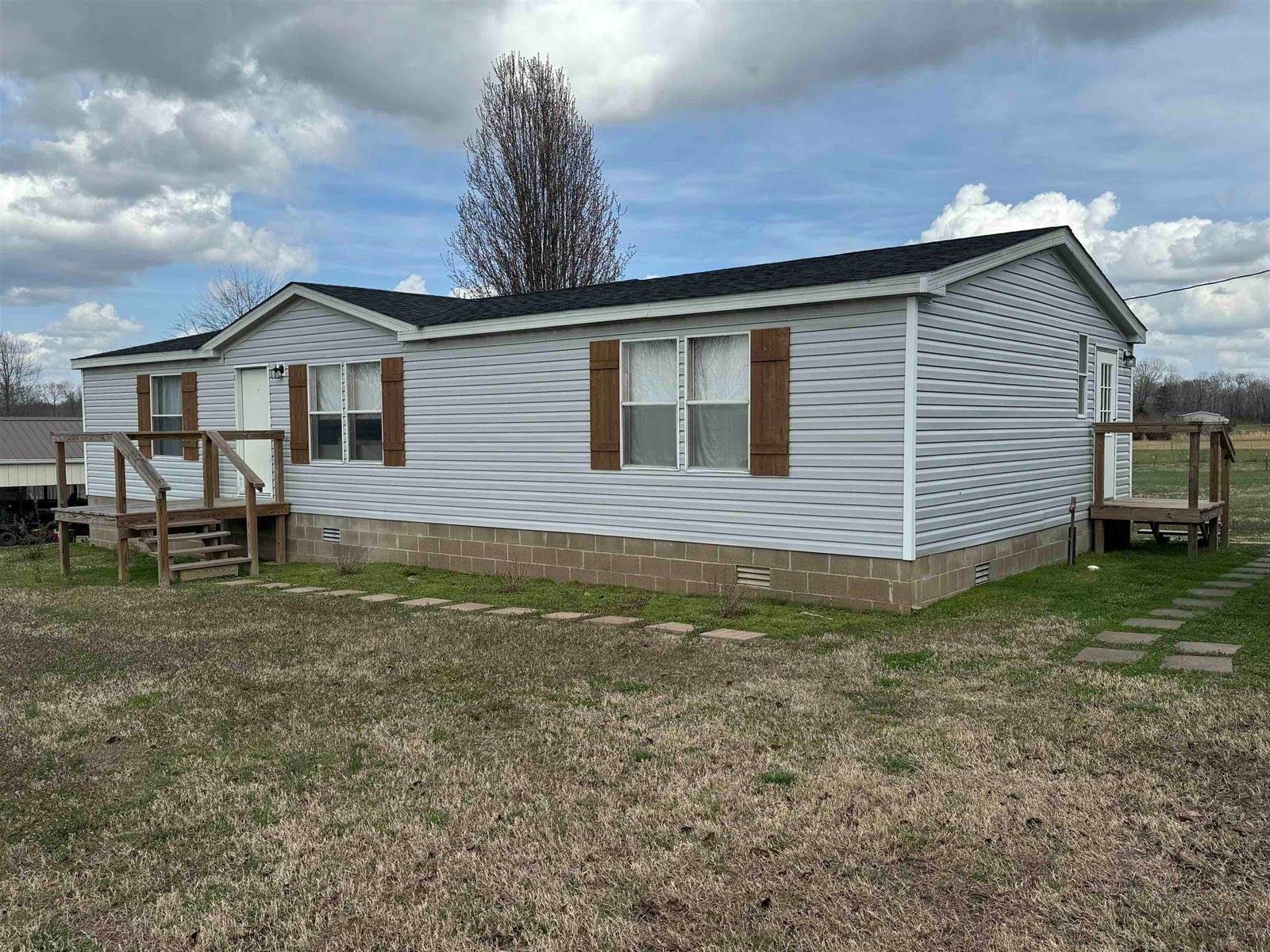 150 Bray Rd, Beech Bluff, TN 38313