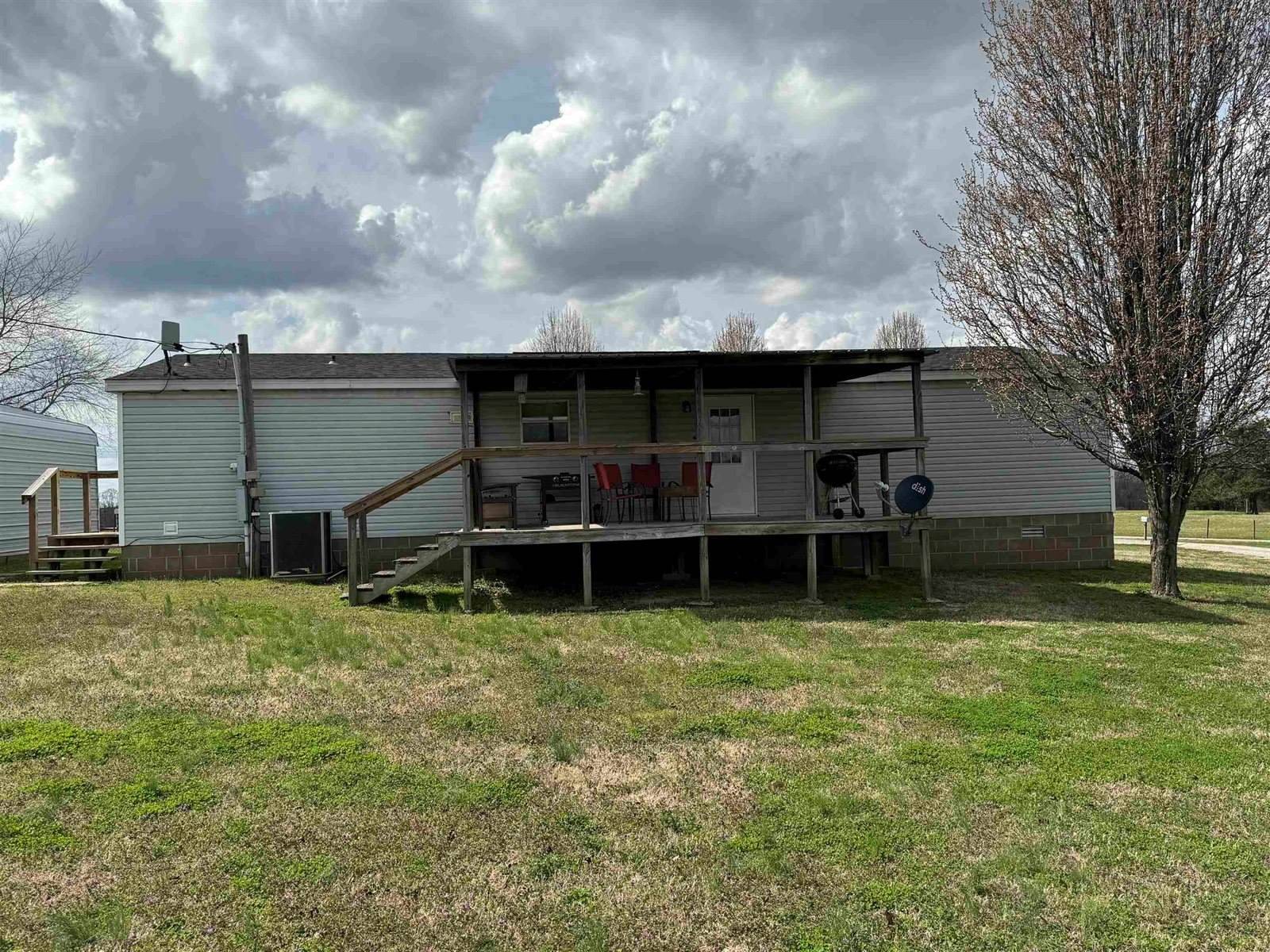 150 Bray Rd, Beech Bluff, TN 38313