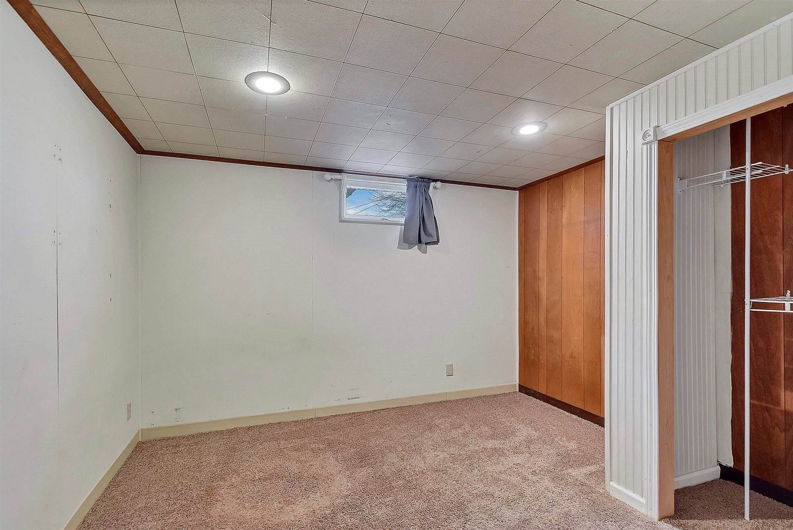 1313 San Jose Place, Green Bay, WI 54303
