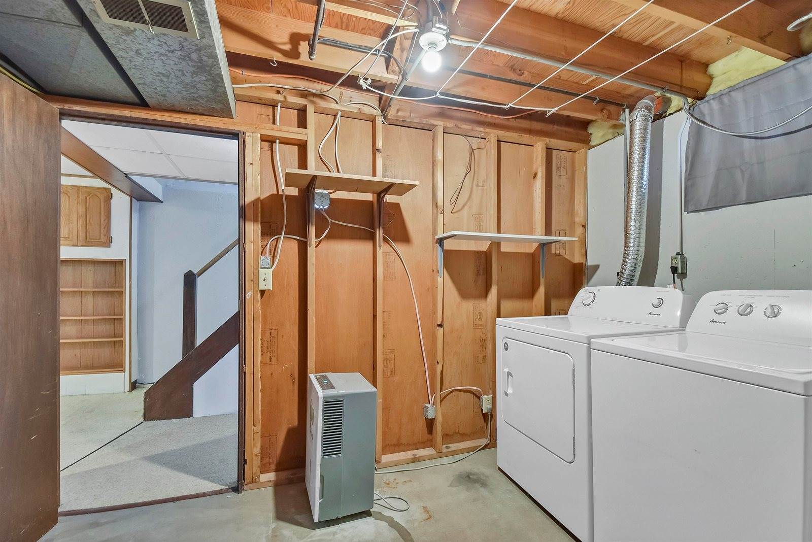 1313 San Jose Place, Green Bay, WI 54303