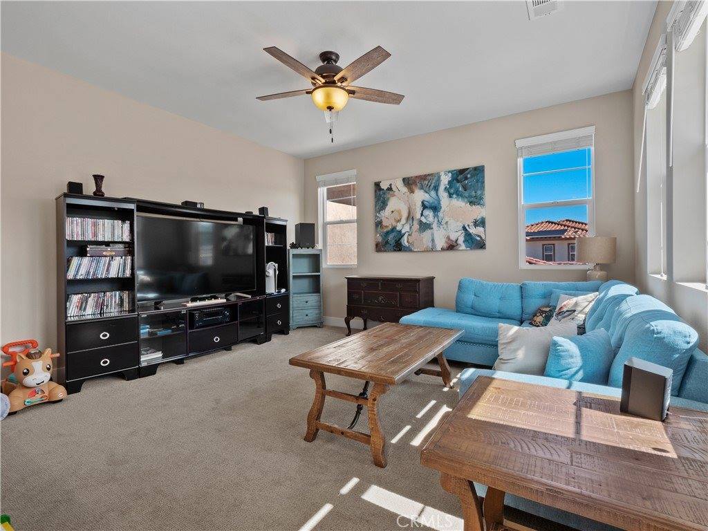 18887 Alder Crest Court, Canyon Country, CA 91387