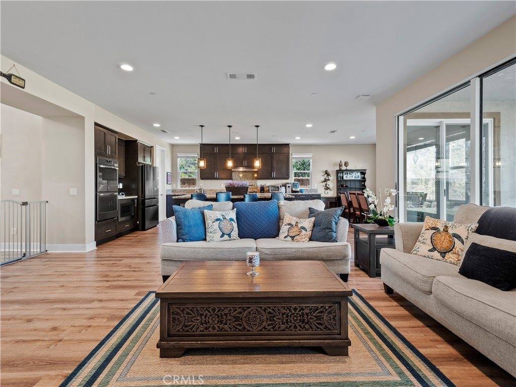 18887 Alder Crest Court, Canyon Country, CA 91387