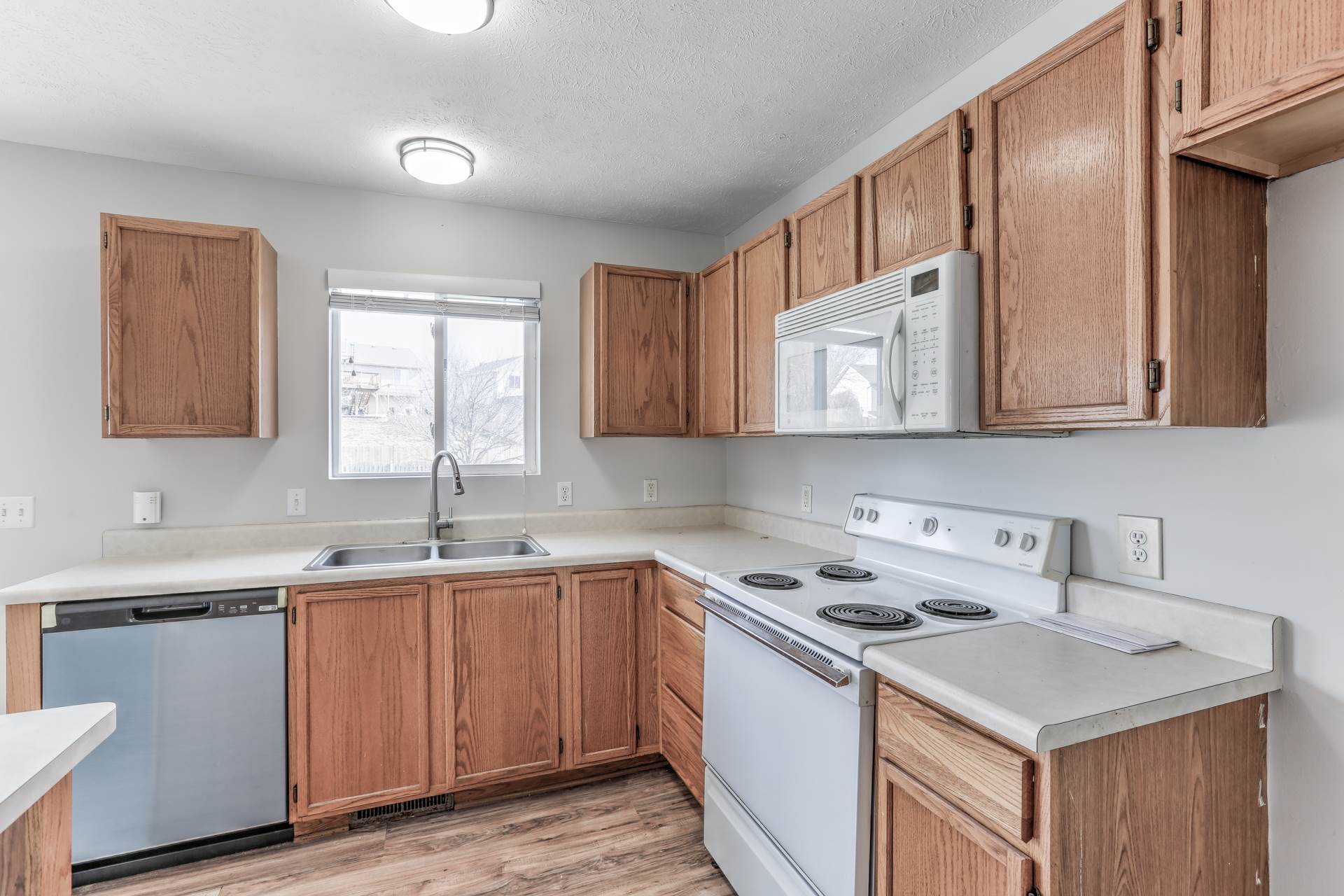 7121 So 177 St, Omaha, NE 68136