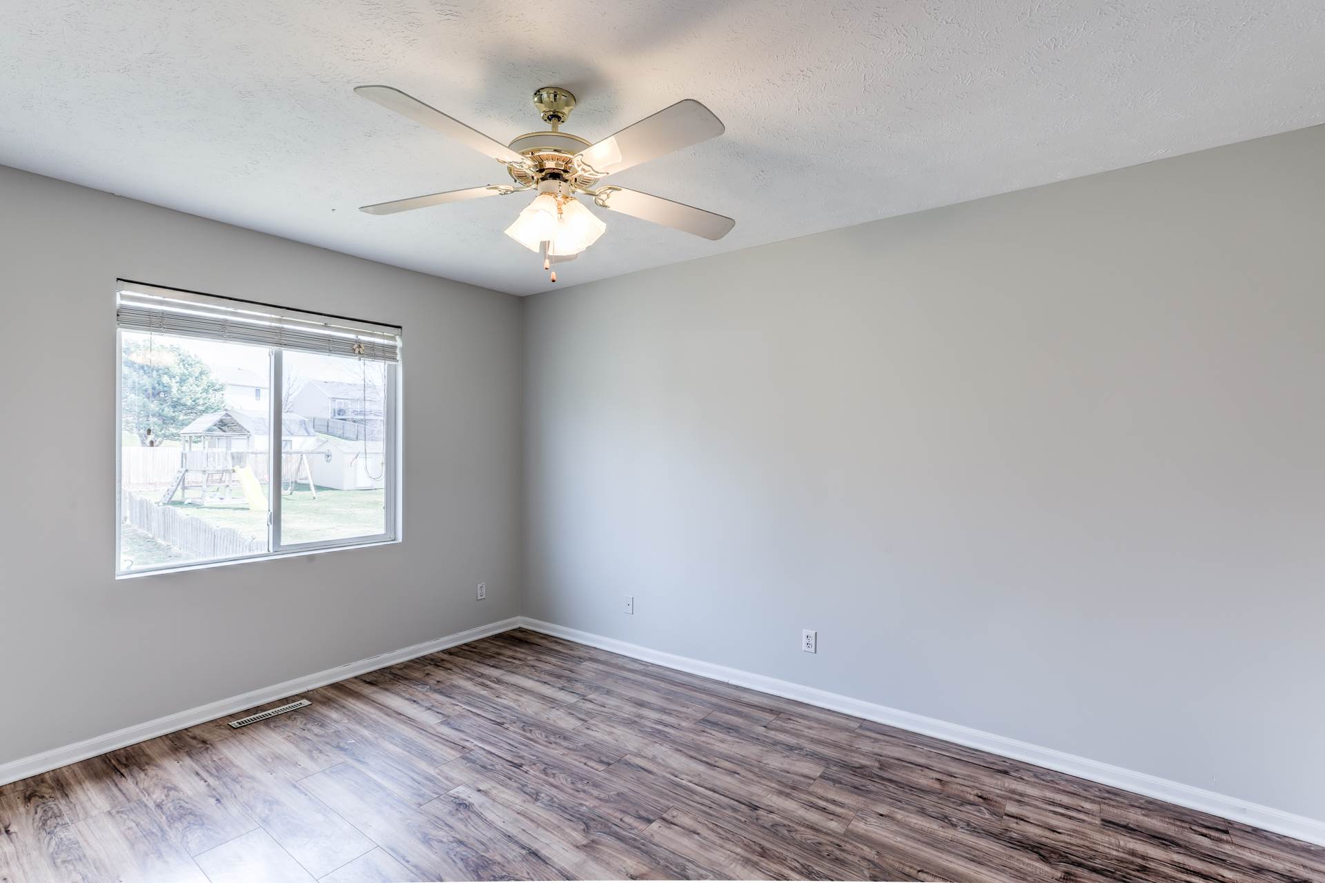 7121 So 177 St, Omaha, NE 68136