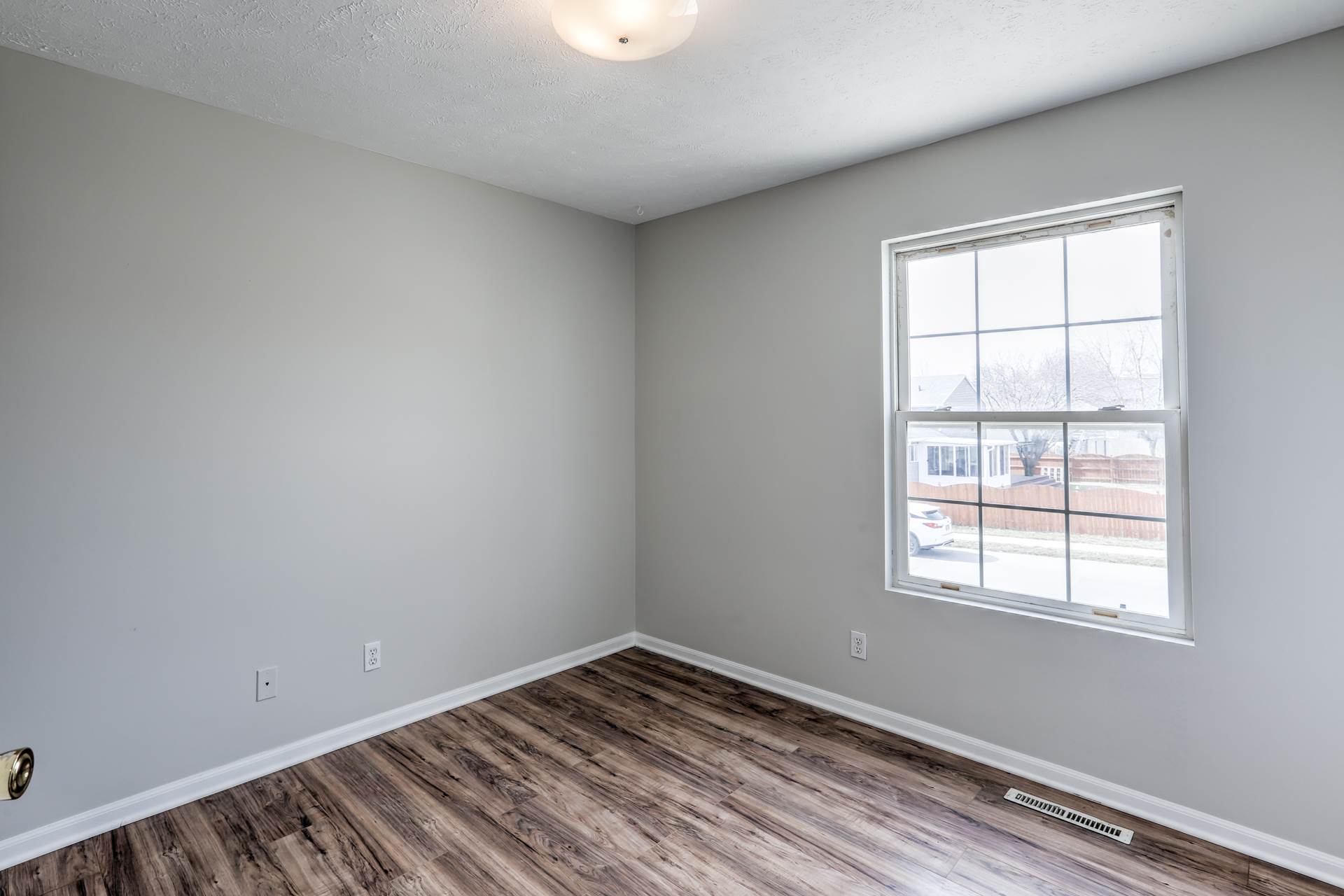 7121 So 177 St, Omaha, NE 68136