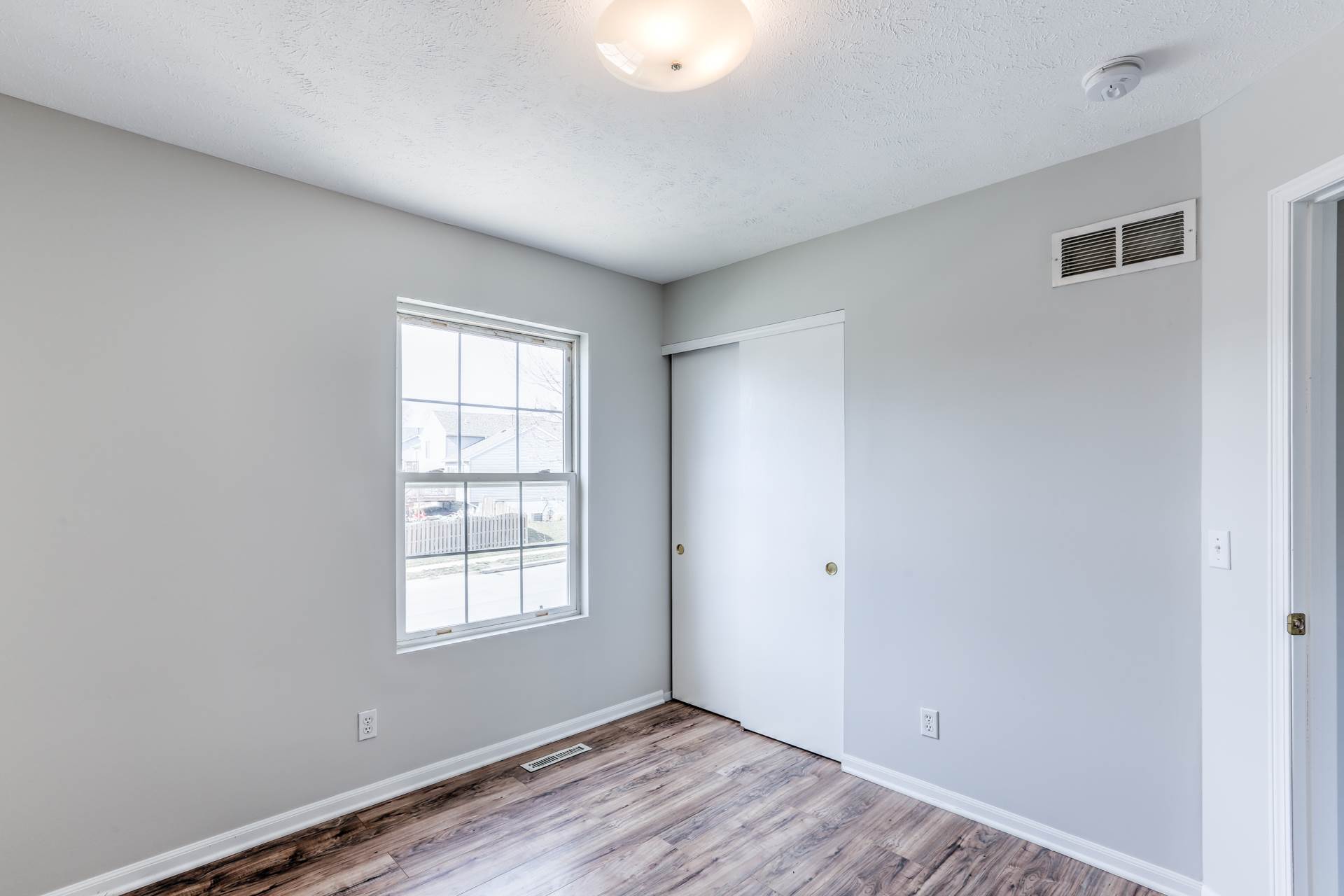 7121 So 177 St, Omaha, NE 68136