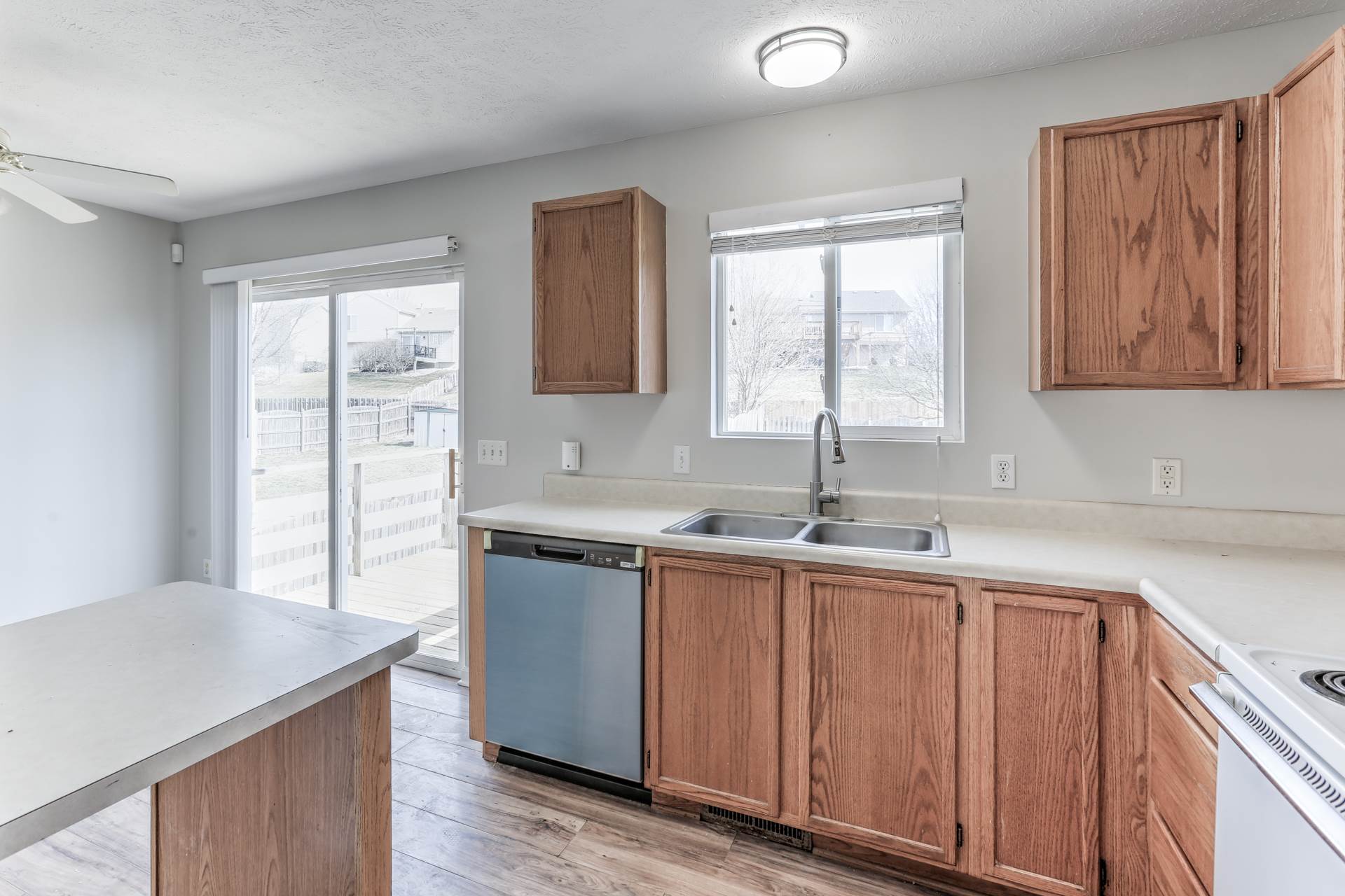 7121 So 177 St, Omaha, NE 68136