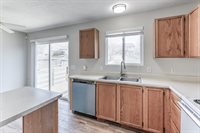 7121 So 177 St, Omaha, NE 68136