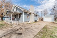 226 East 5th, Chapman, KS 67431