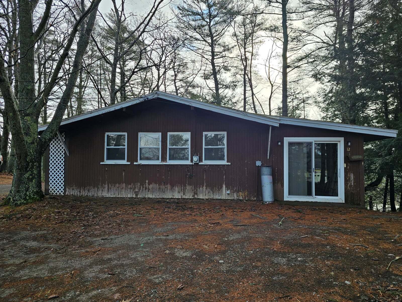 12 Rowell Road, Hampden, ME 04444