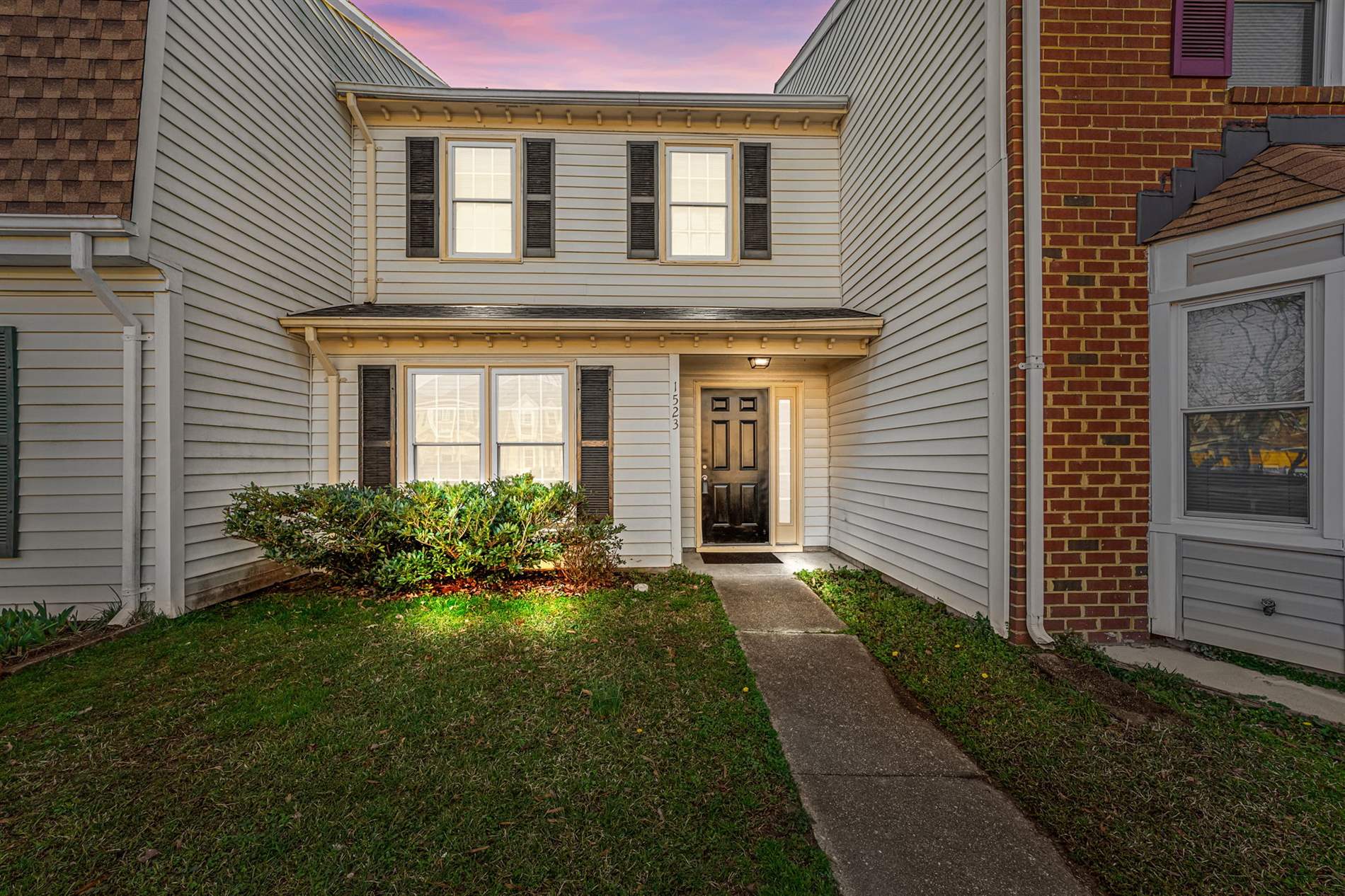 1523 Jameson Dr, Virginia Beach, VA 23464