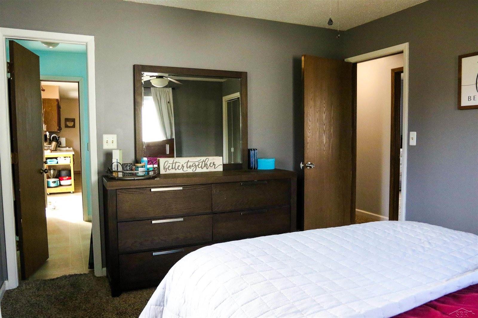 3848 N Center Road, Saginaw, MI 48603