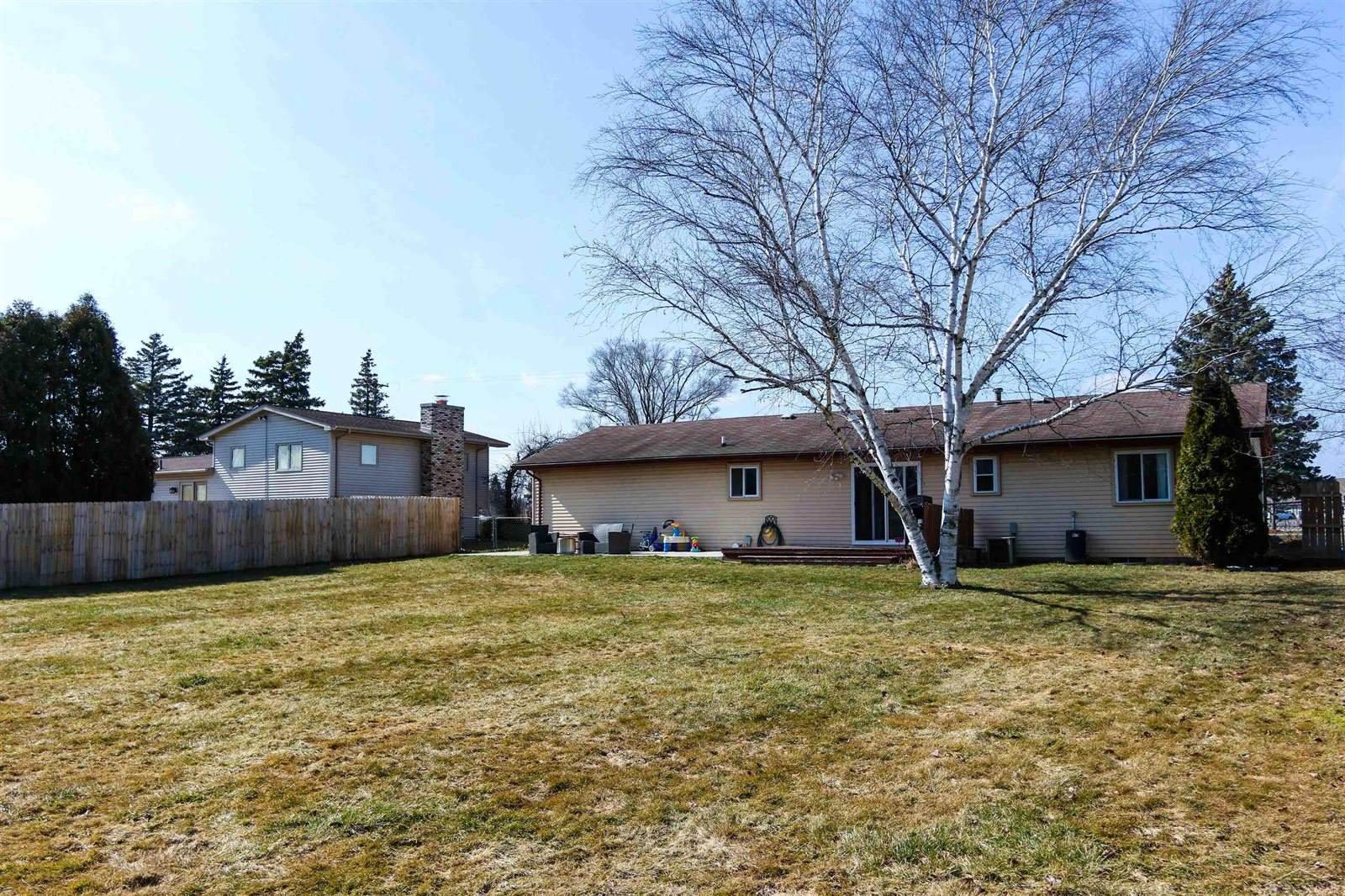 3848 N Center Road, Saginaw, MI 48603