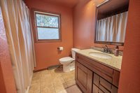 2250 Heatherton Lane, Plover, WI 54467