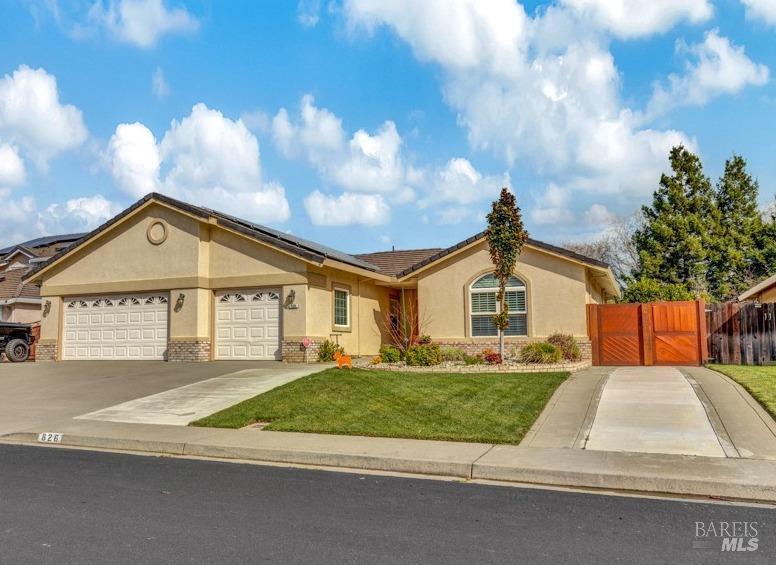 826 Kingman Drive, Vacaville, CA 95687