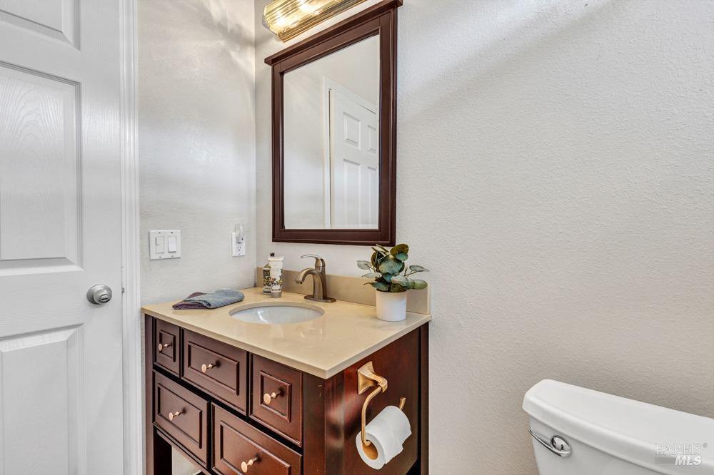 826 Kingman Drive, Vacaville, CA 95687