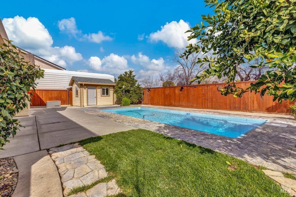 826 Kingman Drive, Vacaville, CA 95687