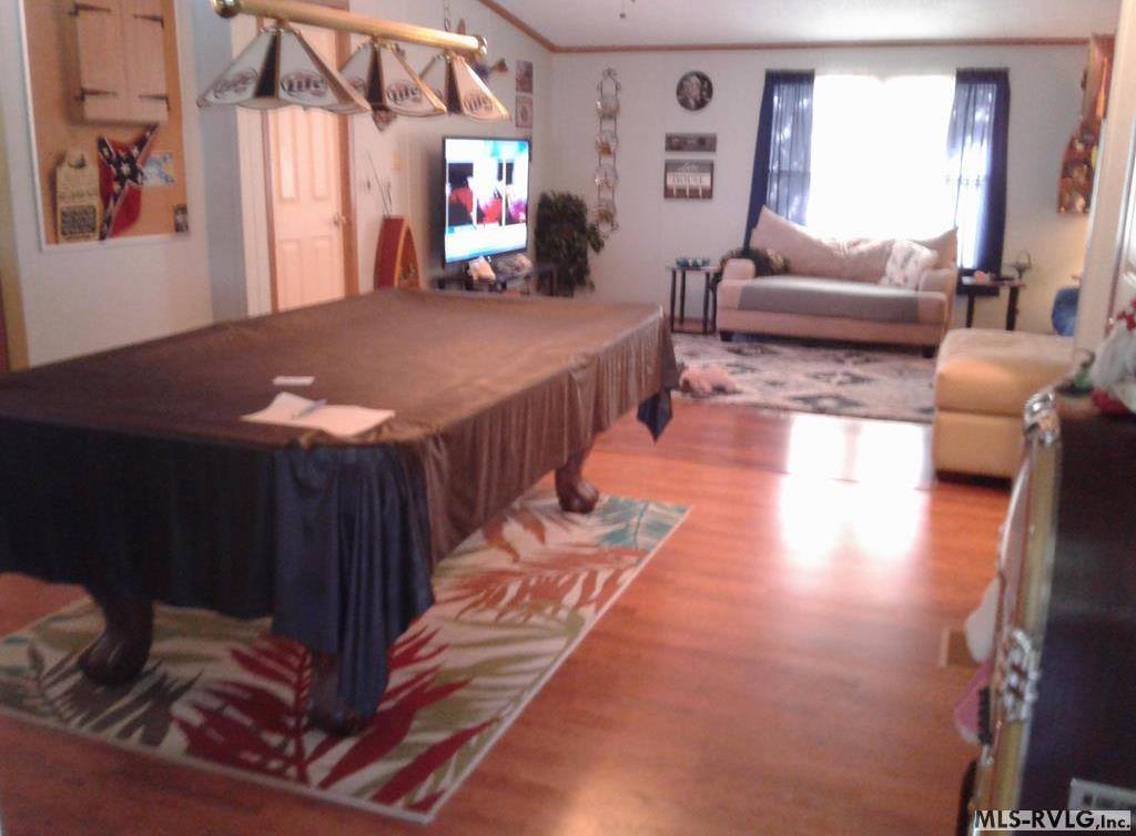 422 Boardman Drive, Bracey, VA 23919