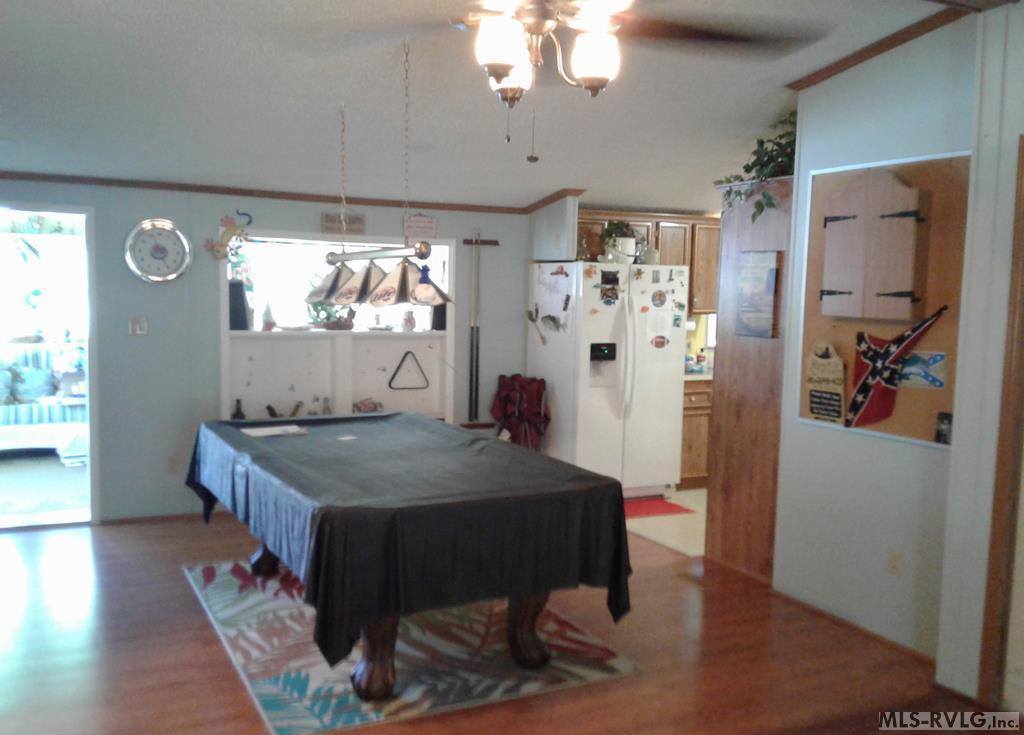 422 Boardman Drive, Bracey, VA 23919