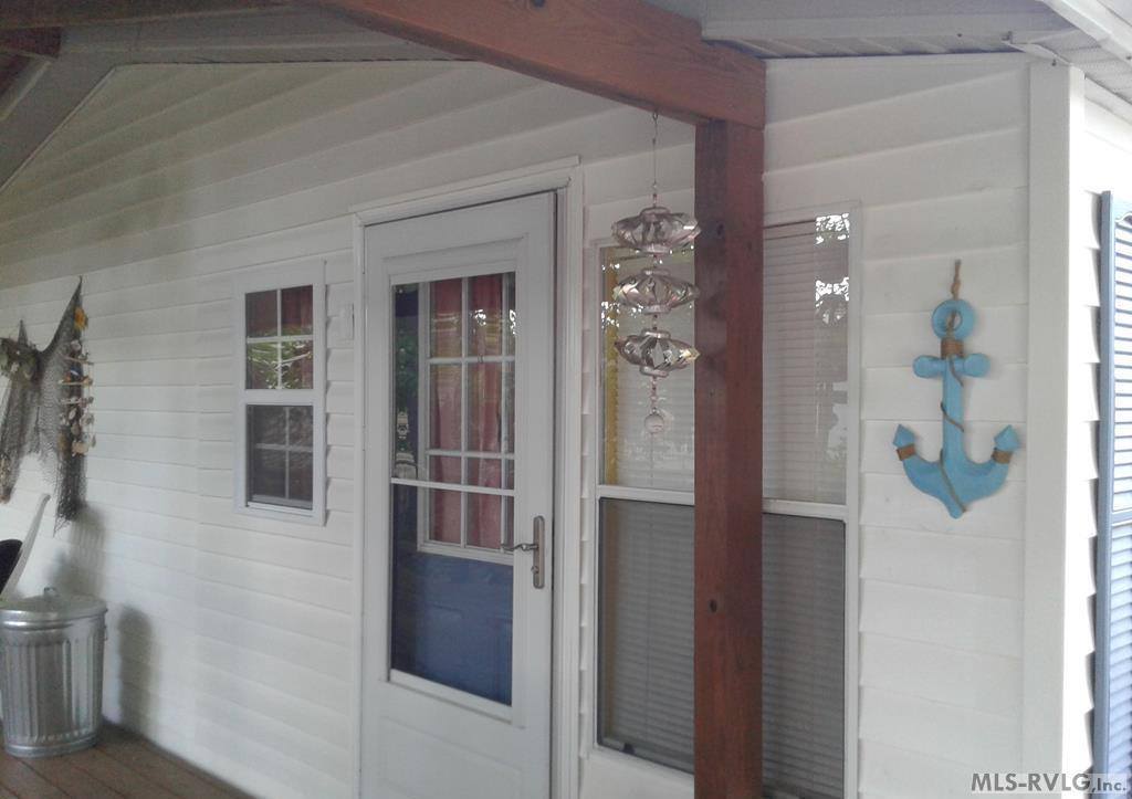 422 Boardman Drive, Bracey, VA 23919