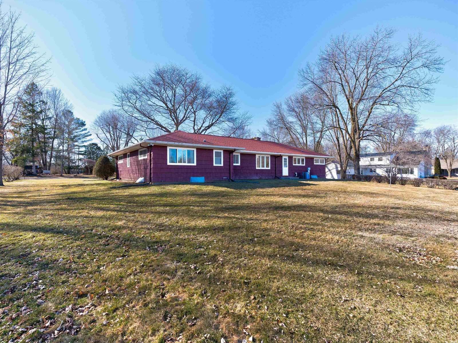 709 S Drake Avenue, Marshfield, WI 54449