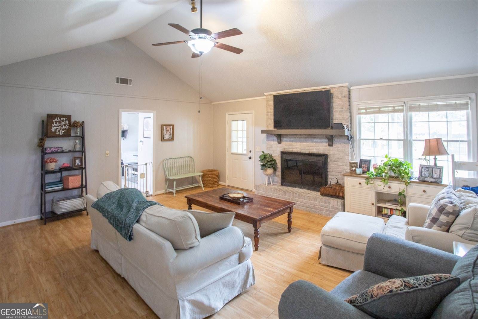 108 Oak Hollow Drive, Statesboro, GA 30458