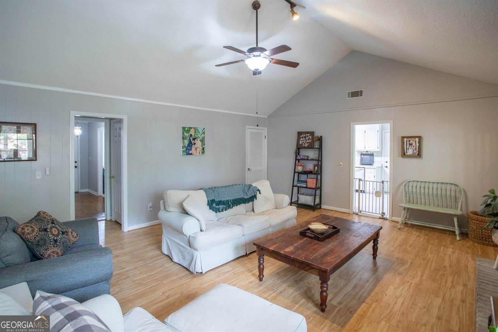 108 Oak Hollow Drive, Statesboro, GA 30458