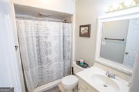 108 Oak Hollow Drive, Statesboro, GA 30458