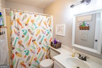 108 Oak Hollow Drive, Statesboro, GA 30458