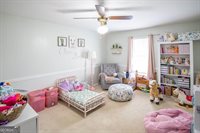 108 Oak Hollow Drive, Statesboro, GA 30458