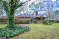 108 Oak Hollow Drive, Statesboro, GA 30458