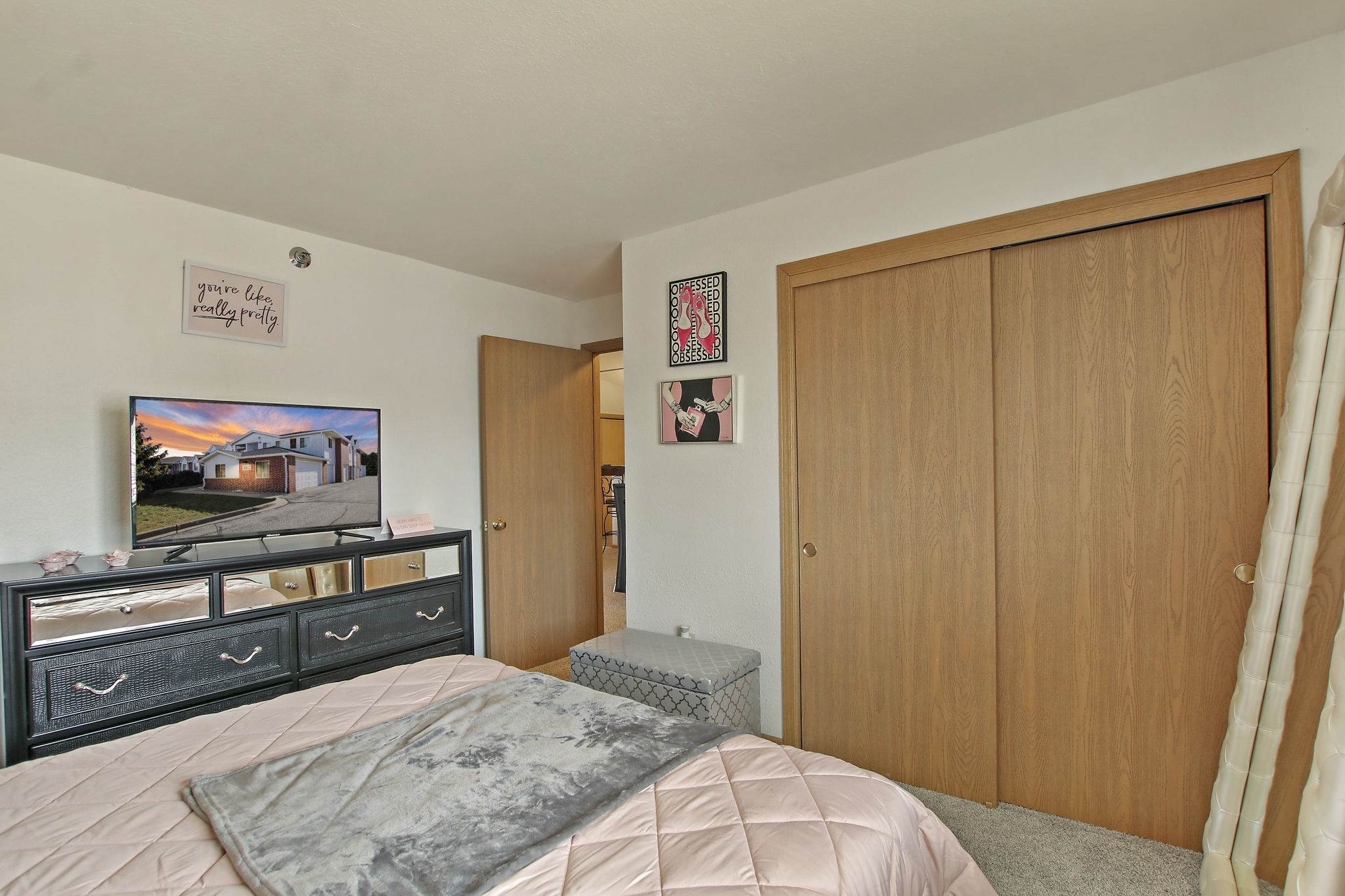 8411 Lexington Pl, Pleasant Prairie, WI 53158