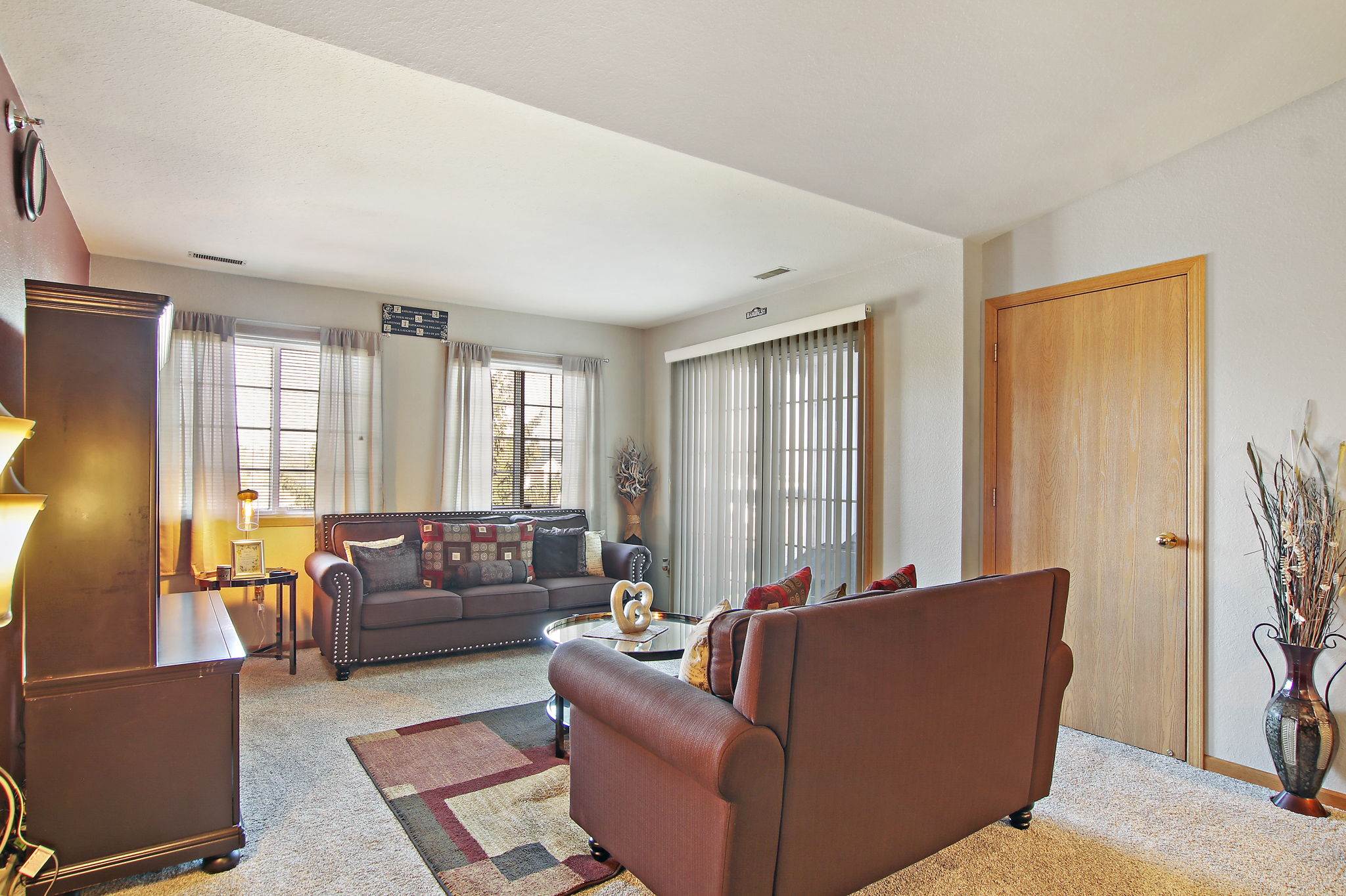 8411 Lexington Pl, Pleasant Prairie, WI 53158