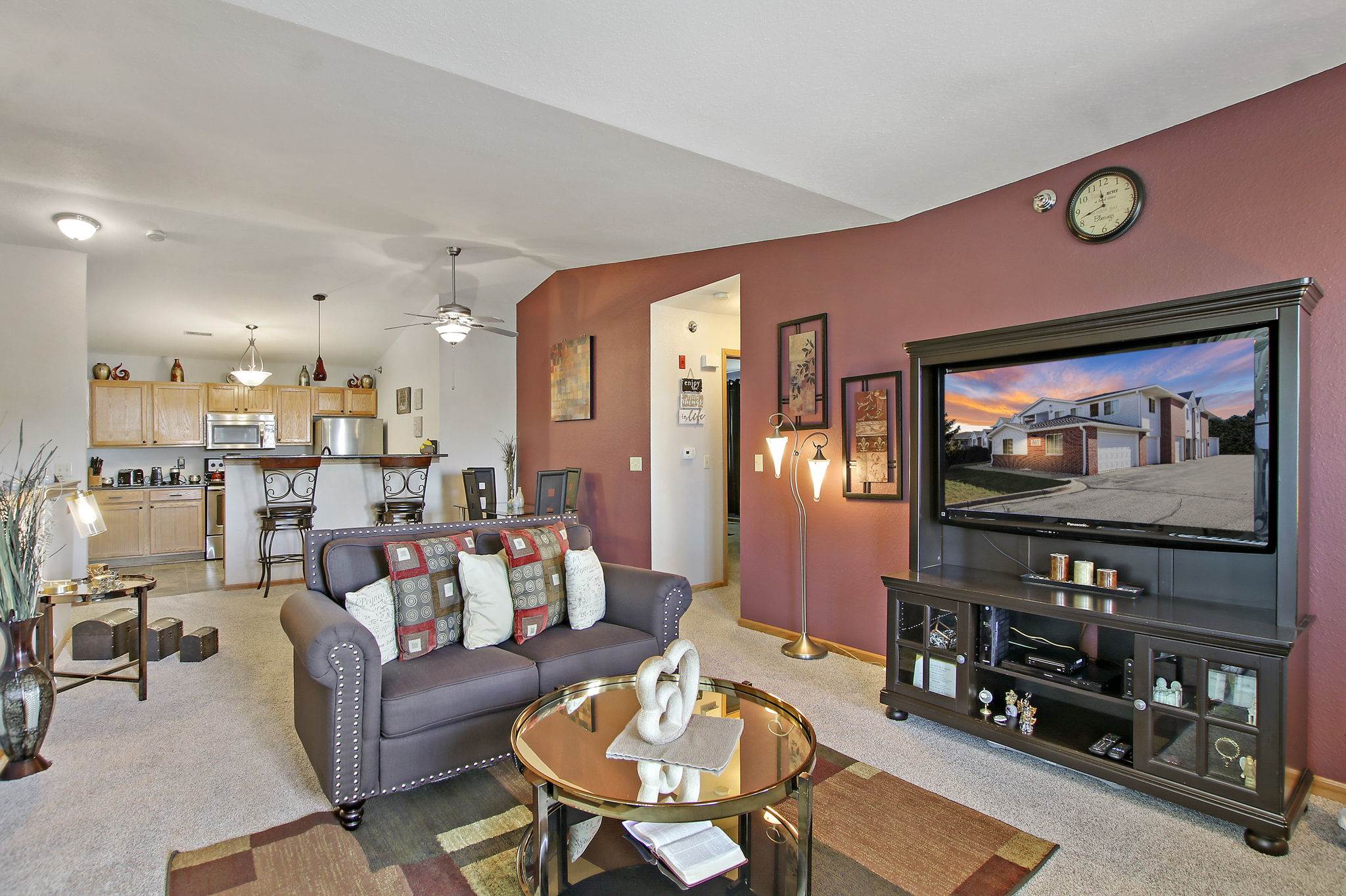 8411 Lexington Pl, Pleasant Prairie, WI 53158