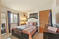 8411 Lexington Pl, Pleasant Prairie, WI 53158