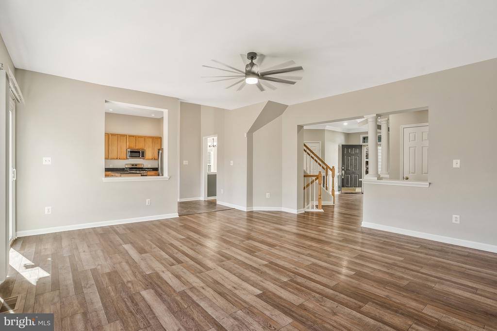 10065 Cairn Mountain Way, Bristow, VA 20136