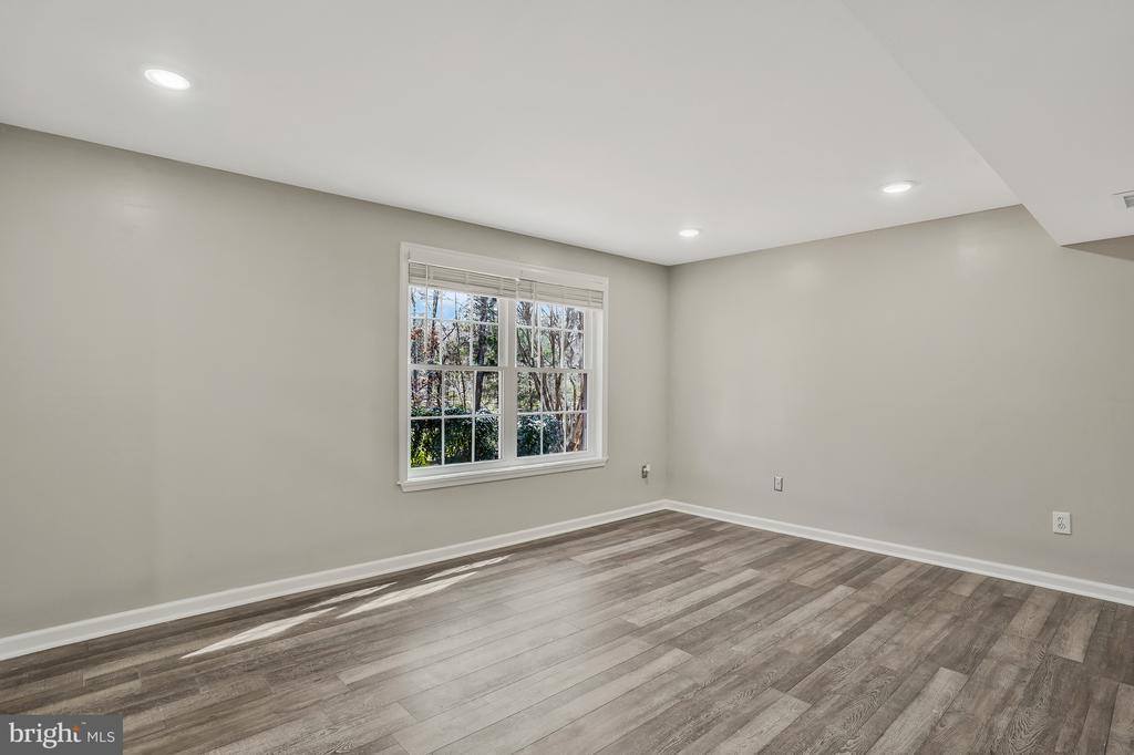 10065 Cairn Mountain Way, Bristow, VA 20136