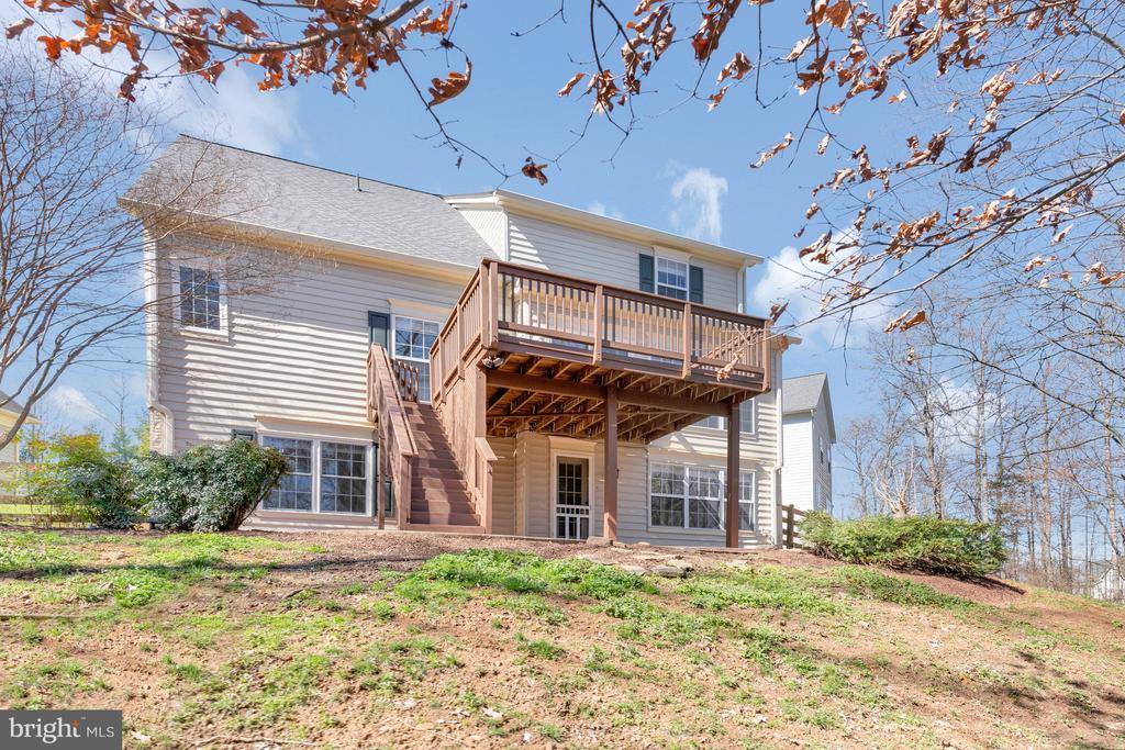 10065 Cairn Mountain Way, Bristow, VA 20136