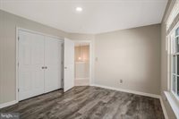 10065 Cairn Mountain Way, Bristow, VA 20136