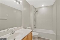 10065 Cairn Mountain Way, Bristow, VA 20136